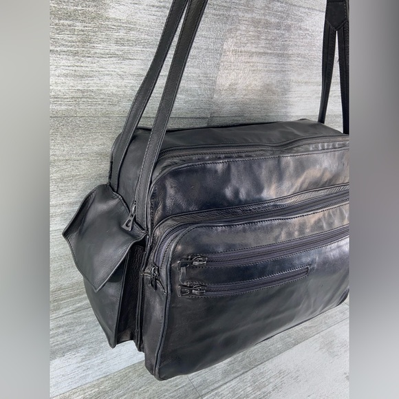 DunHill Leather Black Computer Shoulder Work Business Bag Messenger France Zip - Picture 2 of 16